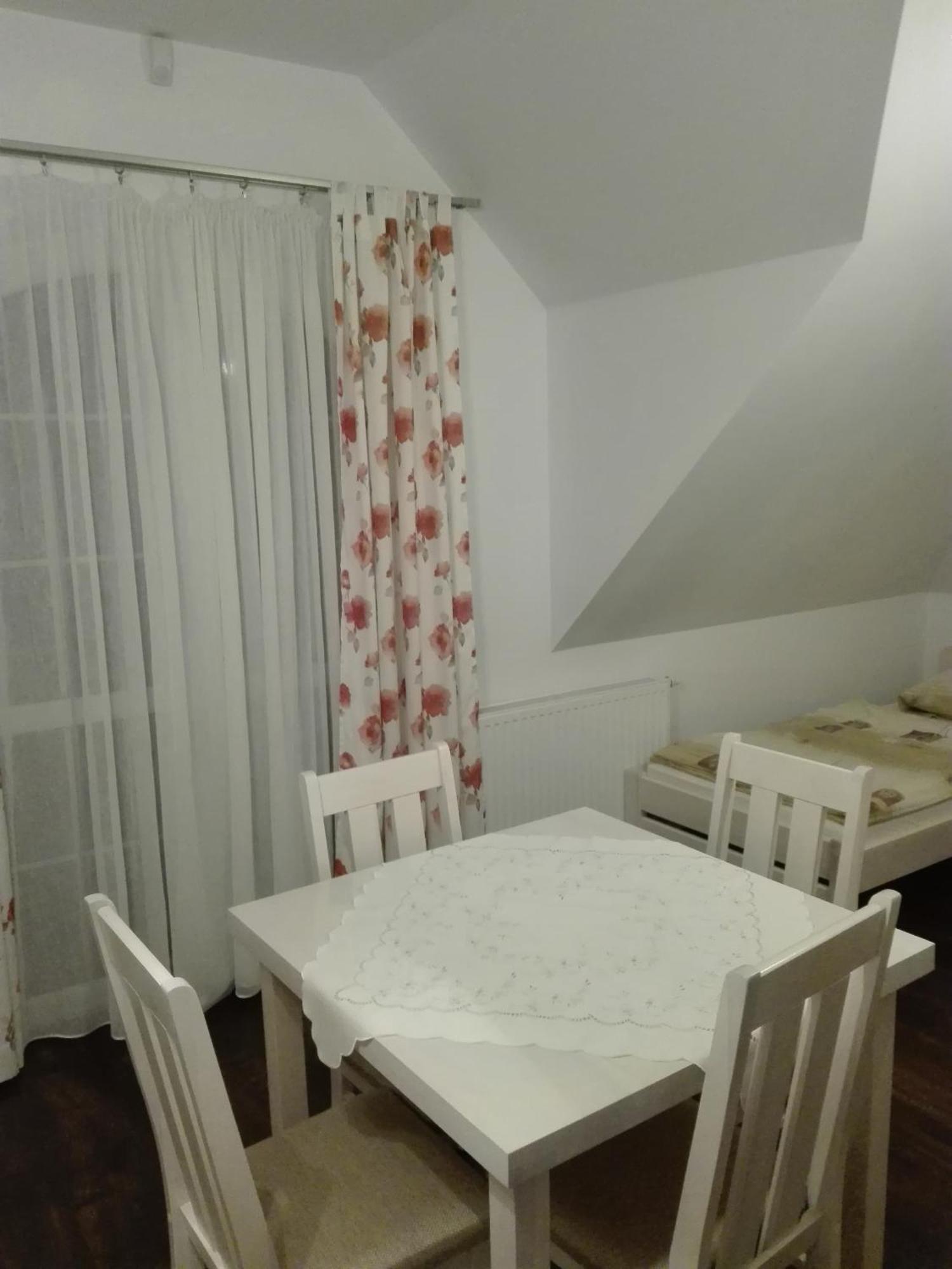 Villa Aurelia Pokoje Goscinne I Domki Letniskowe Mielenko Εξωτερικό φωτογραφία