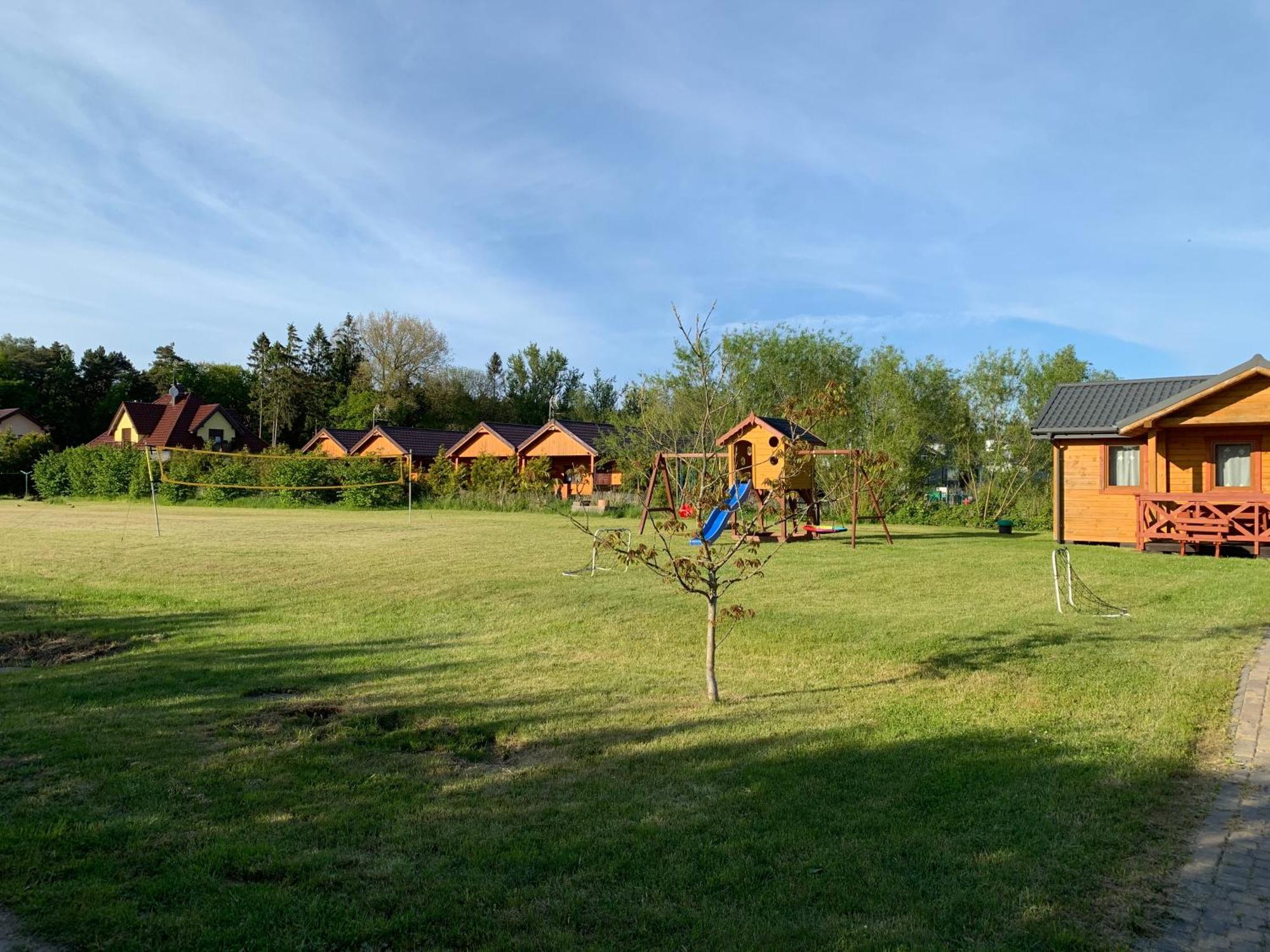 Villa Aurelia Pokoje Goscinne I Domki Letniskowe Mielenko Εξωτερικό φωτογραφία